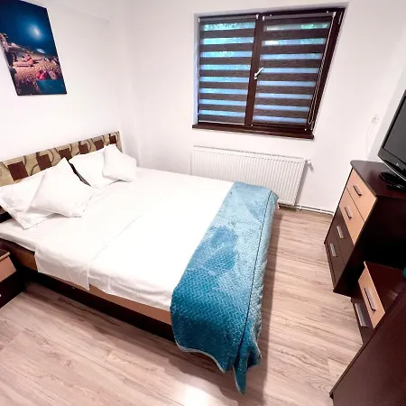 Cristal Boutique 1 - Confort, Spatios, Linistit, Zona De Interes Craiova
