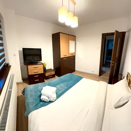 Cristal Boutique 1 - Confort, Spatios, Linistit, Zona De Interes *
